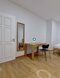 Hamilton Road (D8), Terrace #555345481